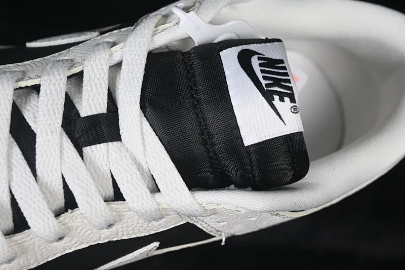 All categories Nk SB Dunk Series Nk SB Dunk Low High-end customized low-top sneakers Nike SB Dunk Low Year of the Horse limited low-top casual sneakers IF3944-001